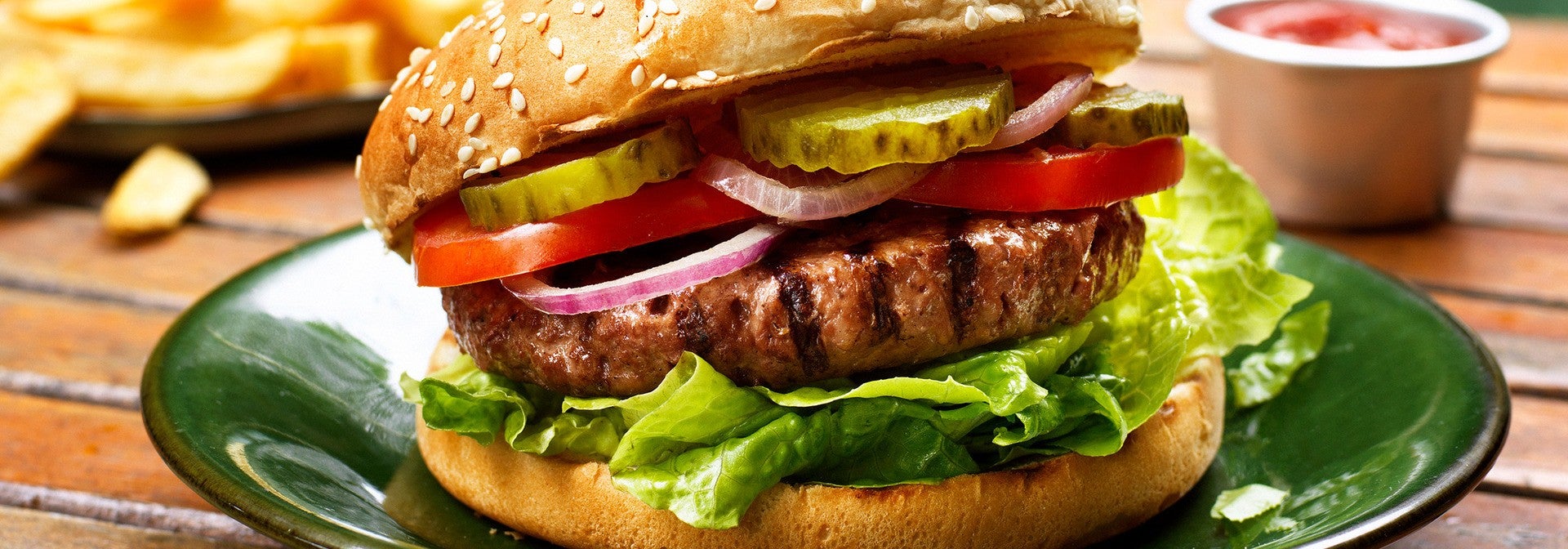 Le palline vegetariane sono salsa di mirtilli rossi