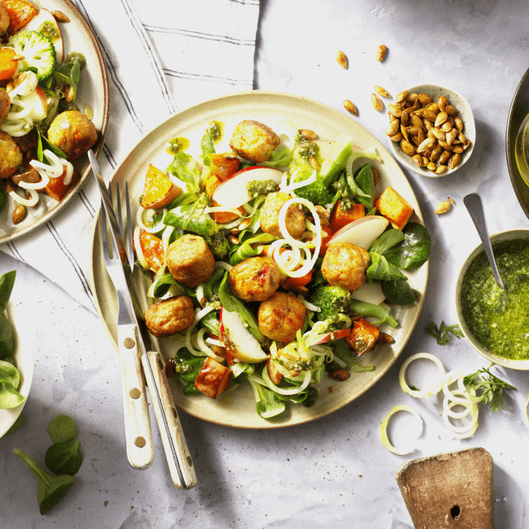 Salad with Veggie Balls