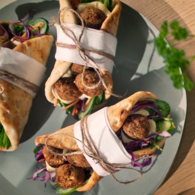 Pita vegana con falafel